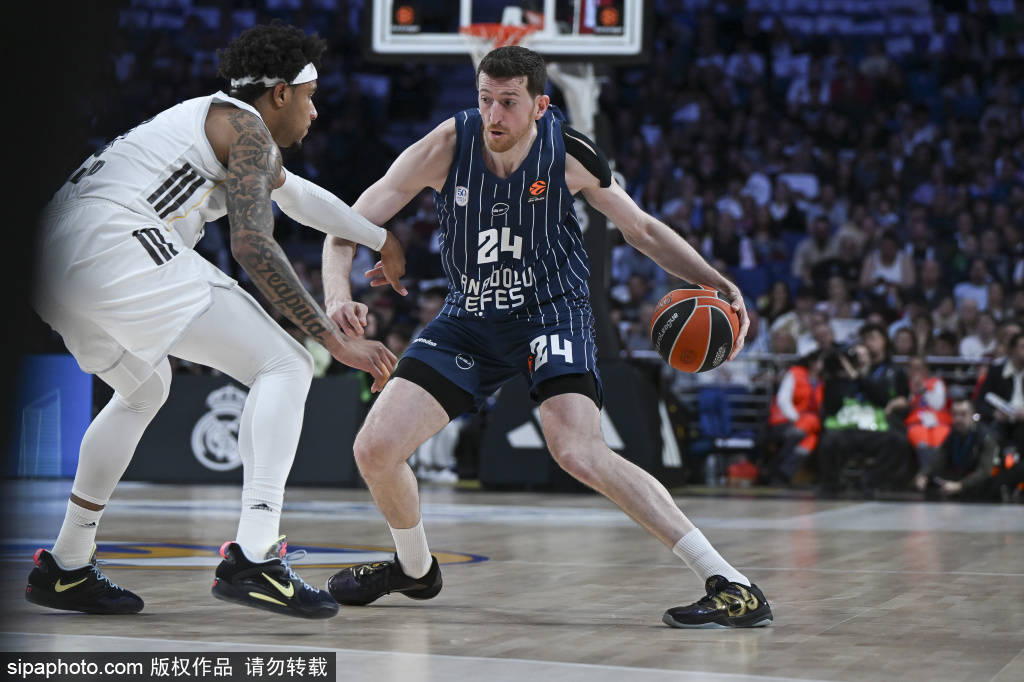 อาร์เซนอล ระดมทุนเพื่อเซ็นสัญญาหรือขายดาวรุ่งคู่ซ้อม เรอัล มาดริด ให้ความสนใจกับ ออลลิเซ่ ปีกของบาเยิร์น