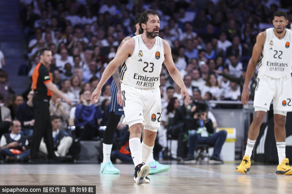 อัลเบอัว โค้ชของเรอัล มาดริด ประณามโทษอย่างโกรธจัด: เอ็มบัปเป้ถูกละเลยทั้งกลางวันและกลางคืน! _ การแข่งขัน_Girona_Carmavina