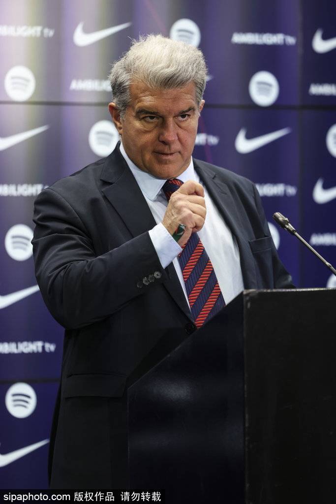 ลาปอร์ตา เยือนฐานฝึกซ้อมด้วยตนเองเพื่อกระตุ้นความมั่นใจและความมุ่งมั่นของบาร์เซโลน่าในการพลิกกลับแชมเปี้ยนส์ลีก_แมตช์ Atletico Madrid_Players ลาปอร์ตา เยือนฐานฝึกซ้อมด้วยตนเองเพื่อกระตุ้นความมั่นใจและความมุ่งมั่นของบาร์เซโลน่าในการพลิกกลับแชมเปี้ยนส์ลีก_แมตช์ Atletico Madrid_Players