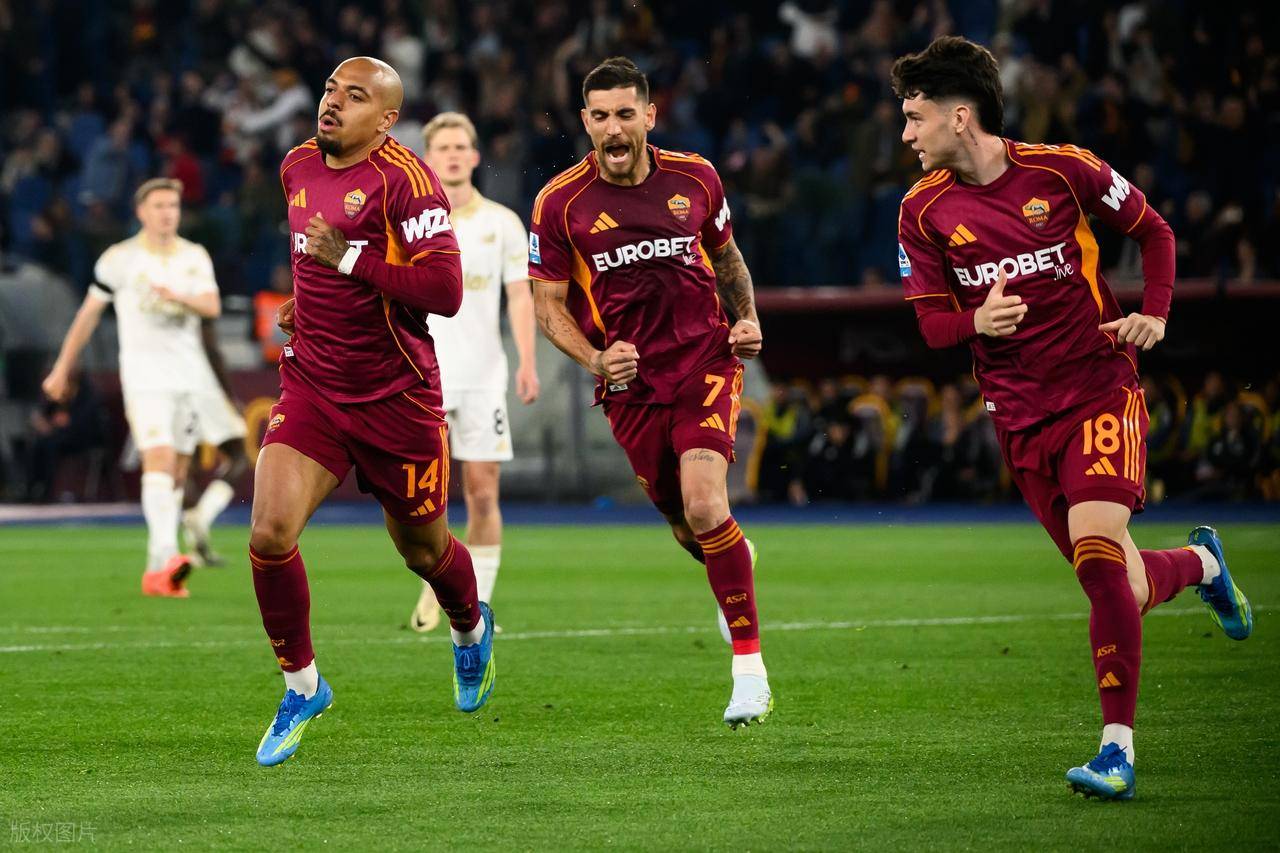 กับมารุนใส่หมวก+โรม 3-0 อันดับล่าสุด เซเรีย อา ออก: สี่ ขาว ฮีท_pizza_restricted area_homefield