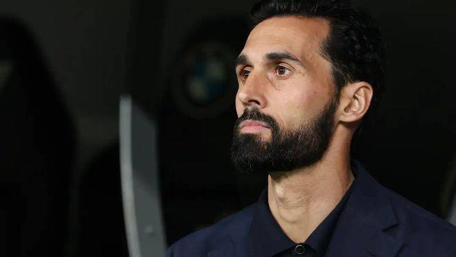 หนาวจัด! ซูเปอร์สตาร์ 10000000 หยวนของเรอัล มาดริด ถูกบีบโดยวัยรุ่นวัย 18 ปี และศึกแชมเปี้ยนส์ลีกอาจถูกยกเลิก_avolo_vaison_camavina