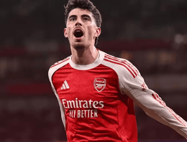 0-0! ให้อาร์เซนอลทำสถิติสูงสุด 4 อันดับแรก และจบสัปดาห์กับแมนเชสเตอร์ ซิตี้ ชัยชนะคาดว่าจะได้แชมป์ 2 สมัย_ยูฟ่า แชมเปียนส์ลีก_Away_Uefa Champions League