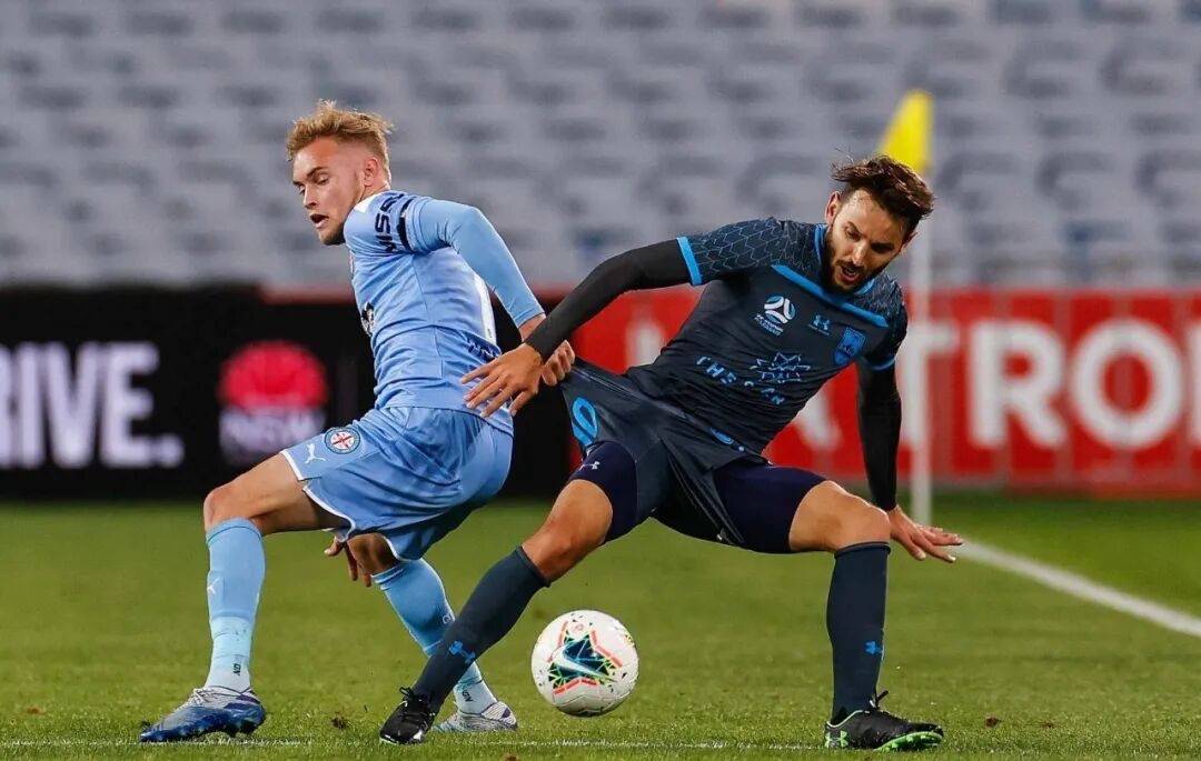 วันที่ 17 เมษายน วิเคราะห์บอล แมตช์ แรง 3 เกม ตีความทิศทางของประตูและประตู!_ หน้าแรก_เมลเบิร์น วิคตอรี่_เซาเปาลี