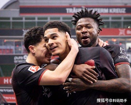 จาเรล ควานซาร์ กองหลังเลเวอร์คูเซ่น พูดถึงความคาดหวังของบุนเดสลีกา เคน และทีมชาติอังกฤษ กับความคาดหวังในฟุตบอลโลก - Xinhua English.news.cn