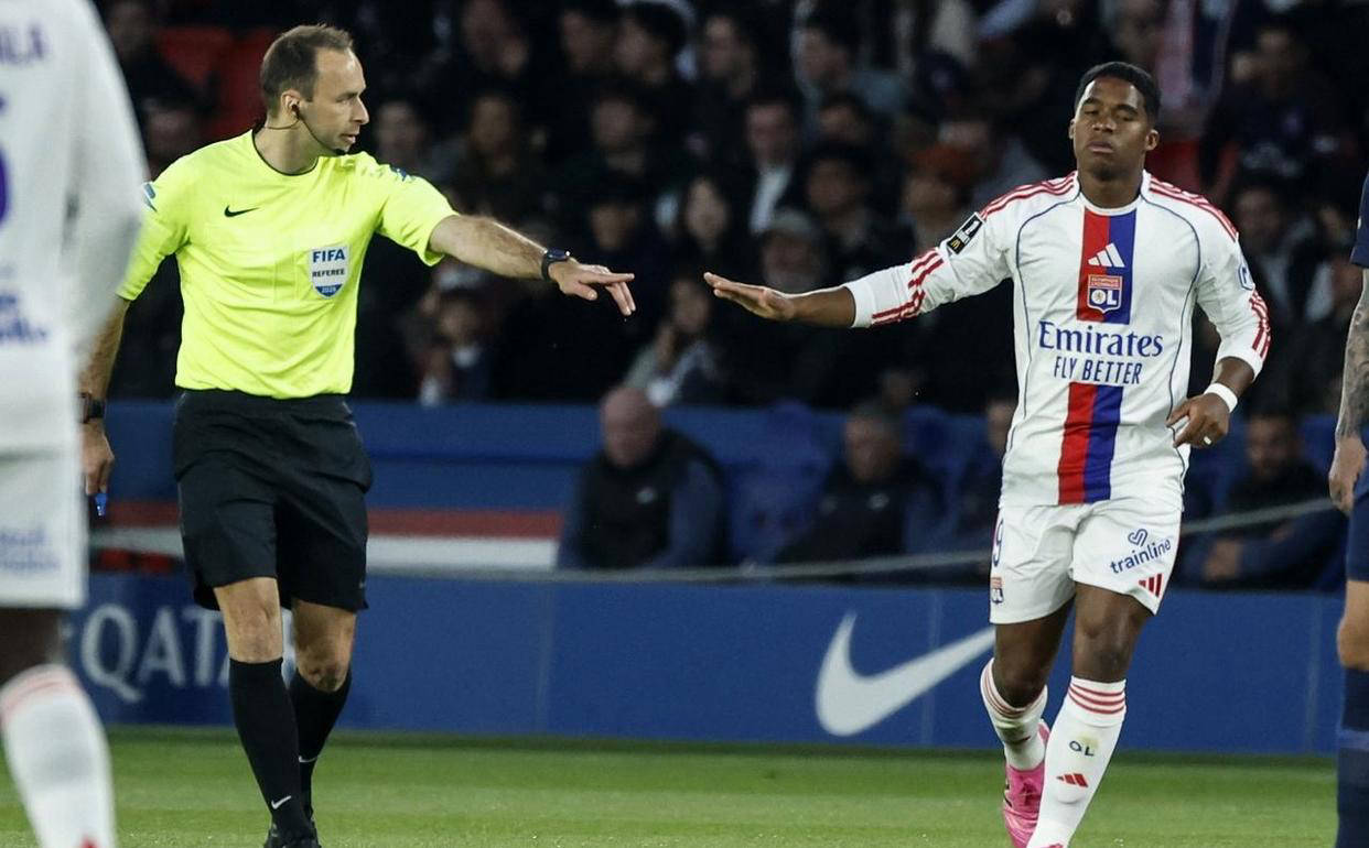 เรอัล มาดริด วัย 19 ปี เช่า 1 ประตูและ 1 ผู้ช่วยลียง เอาชนะปารีส 2-1 และแต้มใกล้เคียงกับสองอันดับแรก_Saint Germain_League_Enderic