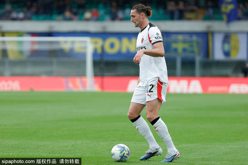 ศึกโฟกัสกัลโช่: มิลาน ยูเวนตุส ไม่ต้องเสี่ยง ที่นั่งแชมเปี้ยนส์ลีกกำลังจับมือและจับมือ_ซานต้า ซิโร_อินเตอร์ มิลาน