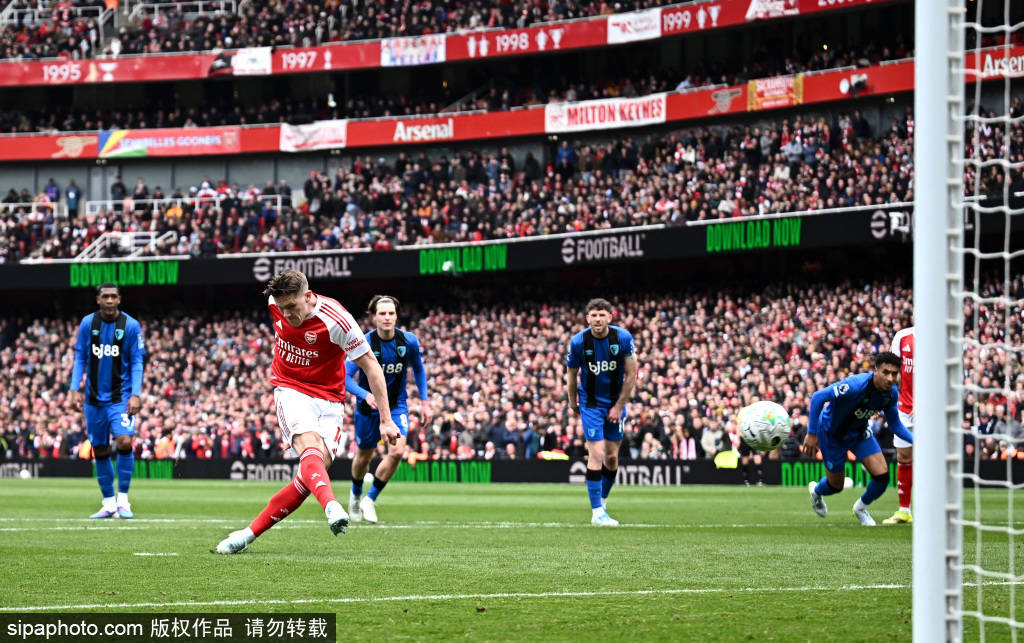 ความลับของแชมป์เปี้ยนส์ลีกของอาร์เซนอล : โค้ชยกย่องผู้เล่นเพื่อ 