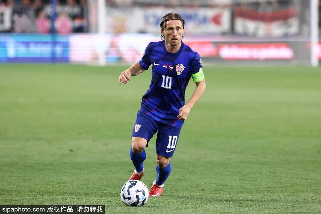 ทันบอลโลก! โมดริช กระดูกโหนกแก้มซ้ายหัก กำลังผ่าตัด_luka_latko dalic_croatia