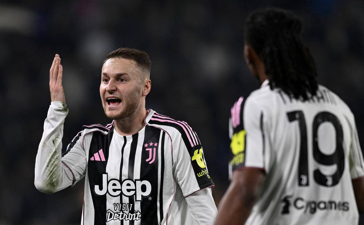 ยูเวนตุสล็อค Endica อาจถูกแลกเปลี่ยนเป็น Kuup Menas_Juventus_Roman_Zuanwei