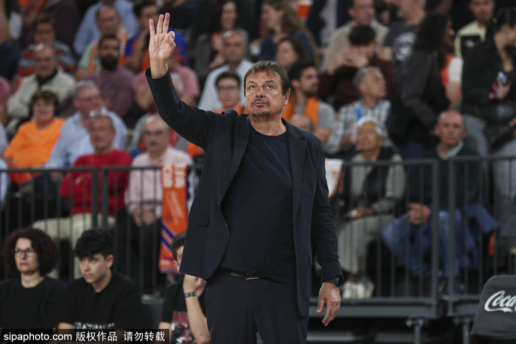 Zahavi ดำเนินการ Nova Vuskovic วัย 19 ปีสามารถเข้าร่วม Barcelona ได้หรือไม่? ท็อตแนมไม่เต็มใจที่จะปล่อยให้ผู้คนกลายเป็นอุปสรรคที่ใหญ่ที่สุด_Barcelona_Hamburg_Inter Milan