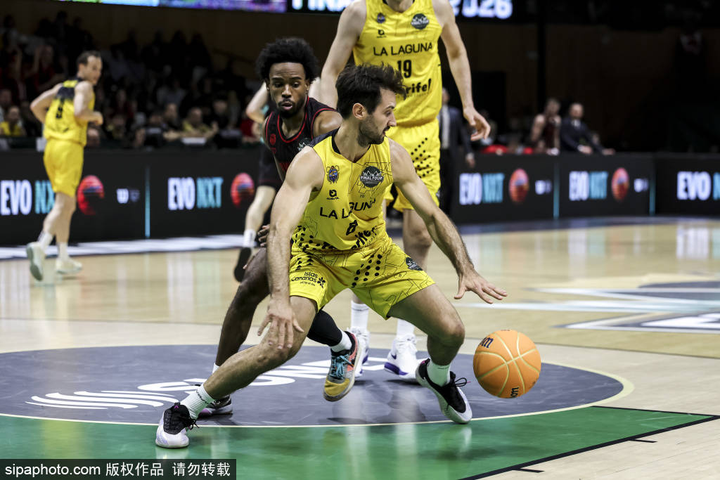 ยูเวนตุสที่เลคเซ่: ต่อสู้เพื่อชิงแชมป์ลีก, ไม่ los_competition_eligibility_mckenny