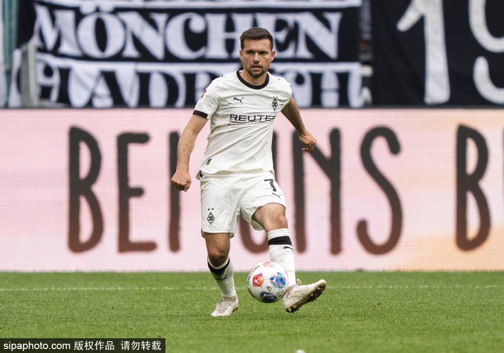 Ollise World Bozhu Bayern เล่น Kay ที่บ้าน Wolfsburg กำลังรีบ