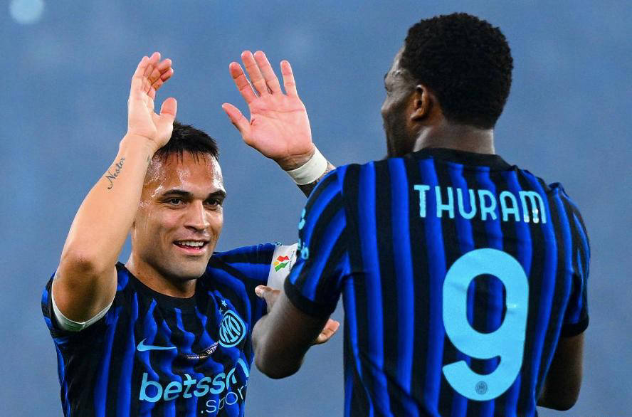2-0! 6.4 พันล้านยักษ์อยู่ยงคงกระพันในจีน: มงกุฎคู่มงกุฎ + ถ้วยอิตาลีสามถ้วยของอิตาลี + แชมป์เปี้ยนสิบแห่งในทีม History_inter Milan_Lazio_Serie A