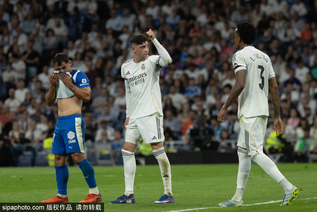 ฤดูกาลที่เลวร้าย ถนนที่เป็นหลุมเป็นบ่อของ Real Madrid International Cup Road: ความรุ่งโรจน์ของ Bernabeu ถูกปลุกให้ตื่นขึ้นโดยความเป็นจริง