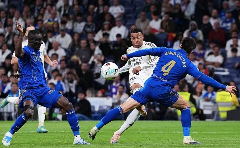 ความขัดแย้งระหว่าง Mbappe และ Abeloa ซึ่งเป็นต้นเหตุของห้องล็อกเกอร์เรอัล มาดริดระหว่างเขากับวินิซิอุส?_ ผู้เล่นอื่น_media_uefa แชมเปี้ยนส์ลีก
