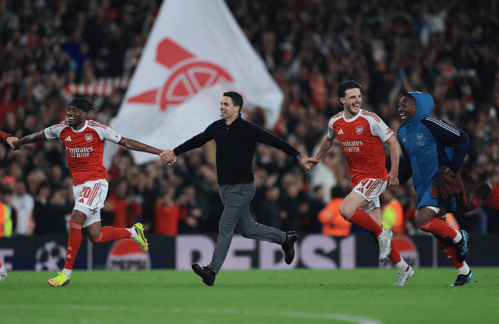 1-0 ชนะทีมตกชั้น เกมอำลาของอาร์เซนอลที่บ้านถูกทุบ และไม่มีทางออกในรอบสุดท้ายของการต่อสู้ที่เด็ดขาด