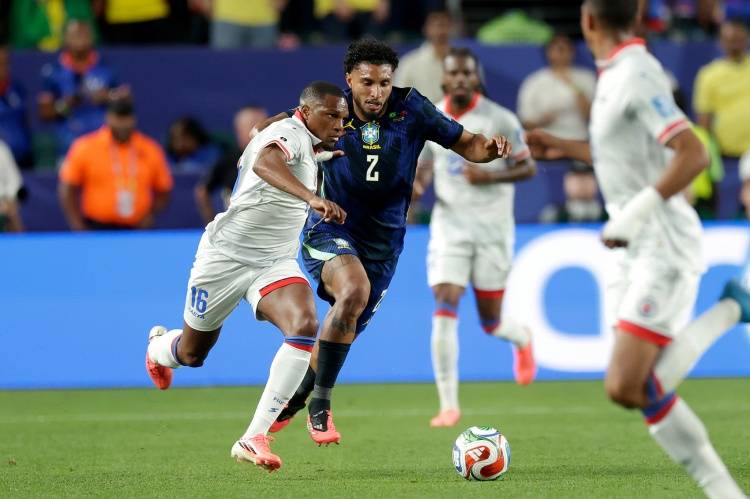45 ล้านยูโร ร่วมทีมแมนเชสเตอร์ ยูไนเต็ด! Edson ยืนยัน: เกือบทุกอย่างเสร็จแล้ว