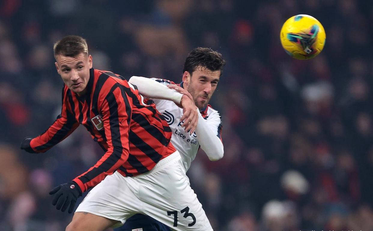 AC Milan ซื้อคืน Camalda, Amorin ช่วยเขาบินได้ไหม _center_lecce_opportunity