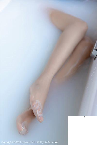 【Xiuren秀人系列】2022.02.14 NO.4581 王馨瑤 完整版無水印寫真【82P】