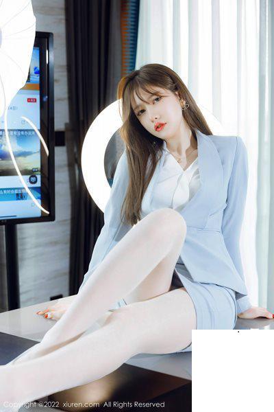 【Xiuren秀人系列】2022.03.02 No.4658 美桃醬 完整版無水印寫真【65P】