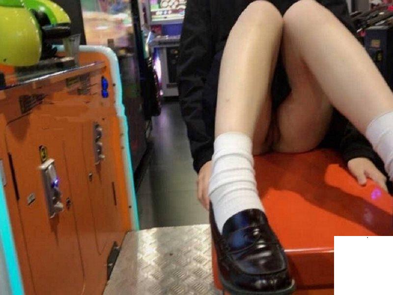 97年的妹子真的很乖 (13P)